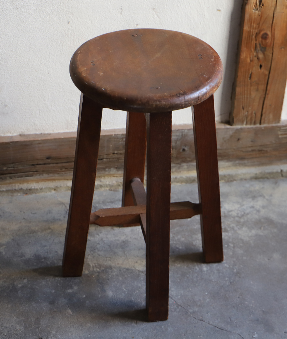 木製の丸椅子・丸スツール