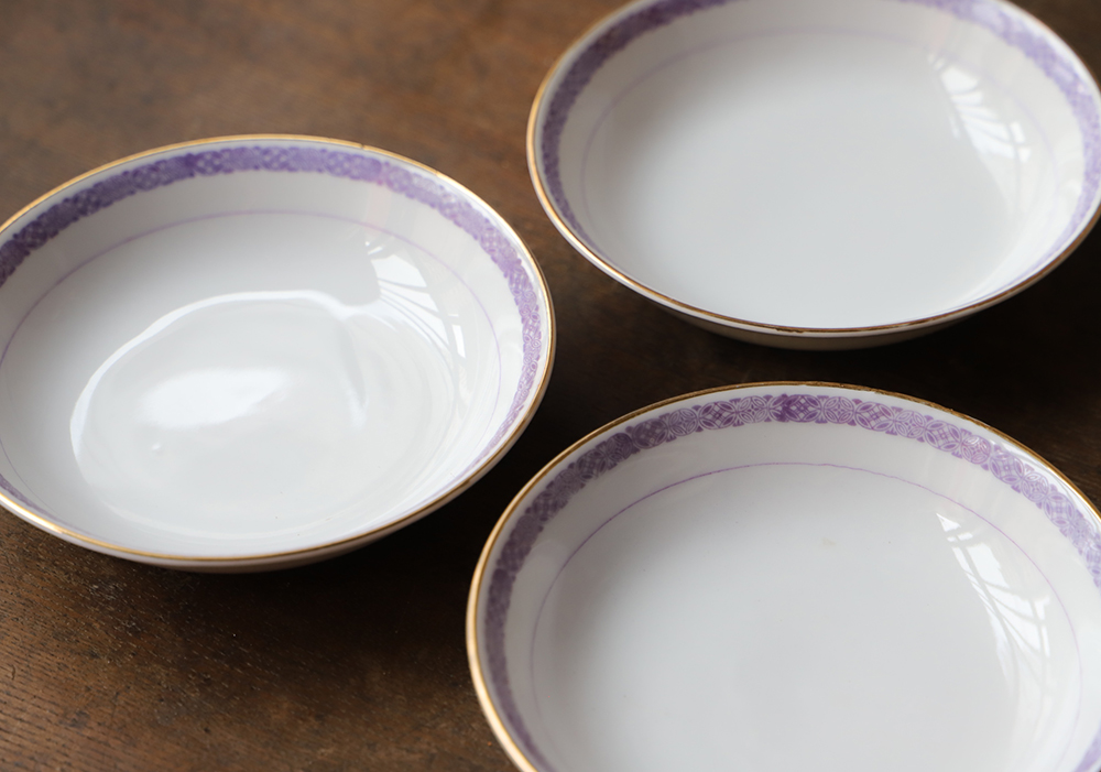 名陶硬質陶器 エレガントな七宝パターンの小鉢